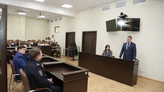 В Нижнекамске в горсуде представили нового заместителя председателя по уголовным делам