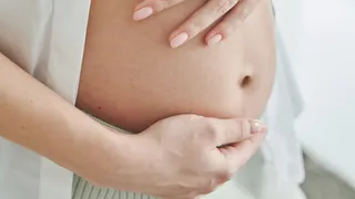 Гулять на свежем воздухе, соблюдать режим дня, следовать нормам санитарного этикета