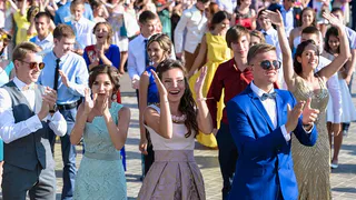 Родители нижнекамских школьников: выпускные отменять не нужно