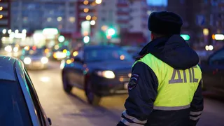 Автоинспекторы призывают нижнекамцев быть осторожнее на дорогах