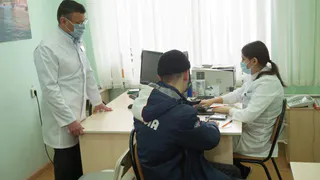 Только в выходные в красную зону НЦРМБ обратились 350 нижнекамцев с температурой