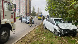 Два водителя пострадали при развороте на проспекте Химиков в Нижнекамске