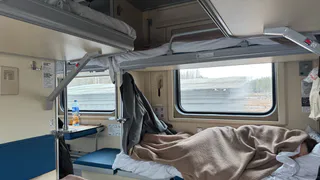 Мы проехались в самом комфортном поезде РЖД. Теперь обычные поезда кажутся телегой