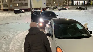«Давно ли были внесены изменения в ПДД и тротуар стал проезжей частью?»