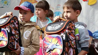 В Нижнекамске стартовала акция «Помоги собраться в школу»