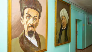 Архитектурное единство и интерьеры: мэр о ремонте гимназии № 1