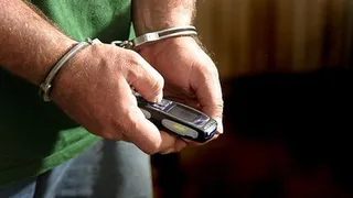 Задержанным дали право на звонок