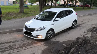 Дорога волнами: в Нижнекамске на проезжей части образовался провал