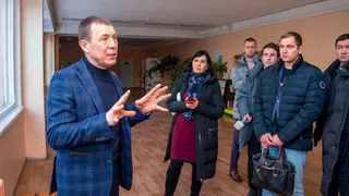 Сегодня в мэрии рассказали, где будут учиться дети во время капитального ремонта школ