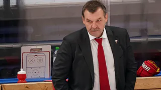 Новым главным тренером «Ак Барса» станет Олег Знарок
