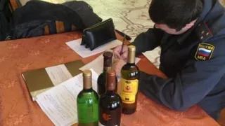 В Нижнекамске проверяют кафе, торгующие алкоголем