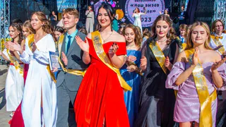 115 нижнекамских выпускников получили аттестат с отличием