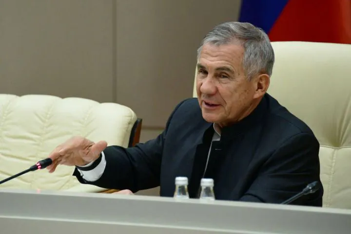 Минниханов поручил усилить охрану храмов в Татарстане на Пасху