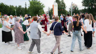 В Камских Полянах прошел фестиваль «Березовая Русь» с ярмаркой и хороводами