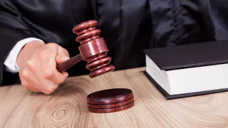 В Татарстане директор летнего лагеря, в котором ребенок выпал из окна, отделалась условкой