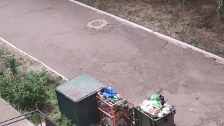 Нижнекамцы пожаловались на несвоевременно вывозимый мусор 