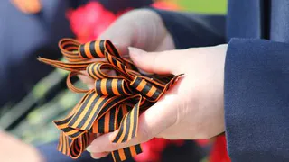 Готовимся к празднику: нижнекамцам раздадут более 50000 георгиевских ленточек