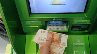 В Нижнекамском районе пенсионер отдал мошенникам более 4 млн рублей