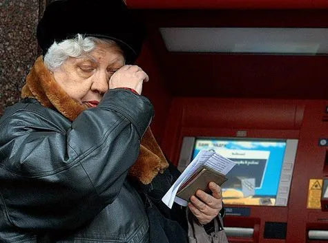 66-летняя нижнекамка лишилась 1,5 миллиона рублей, сообщив преступникам реквизиты карты