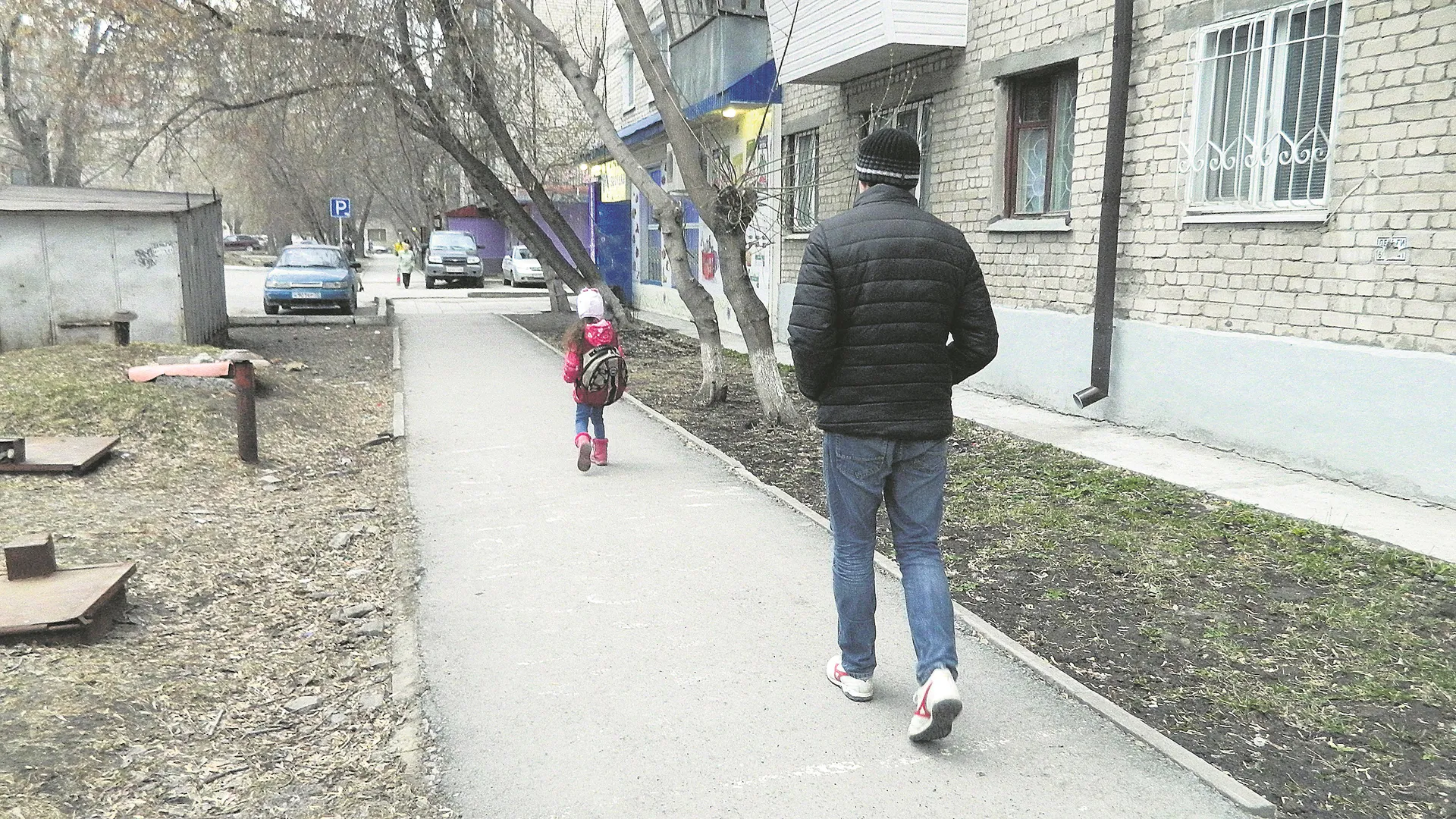 Слухи недели: в Нижнекамске неизвестный выслеживает детей?