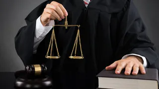 В Татарстане будут судить нижнекамского адвоката
