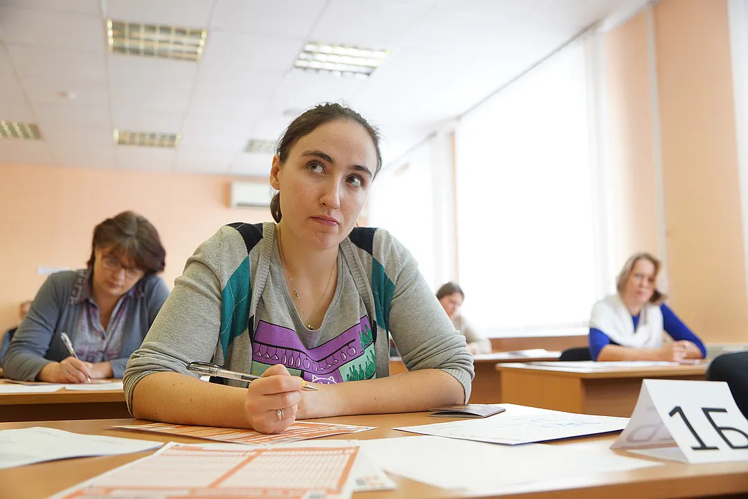 В Нижнекамске родители учащихся сдали ЕГЭ, чтобы ощутить, через что проходят дети