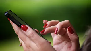 Сегодня нижнекамцы могут позвонить на горячую линию