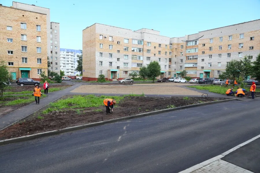 Нижнекамску ремонт дворов обошелся в 621 млн рублей