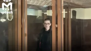 Похудел и осунулся: в Казани стартовал суд над Ильназом Галявиевым