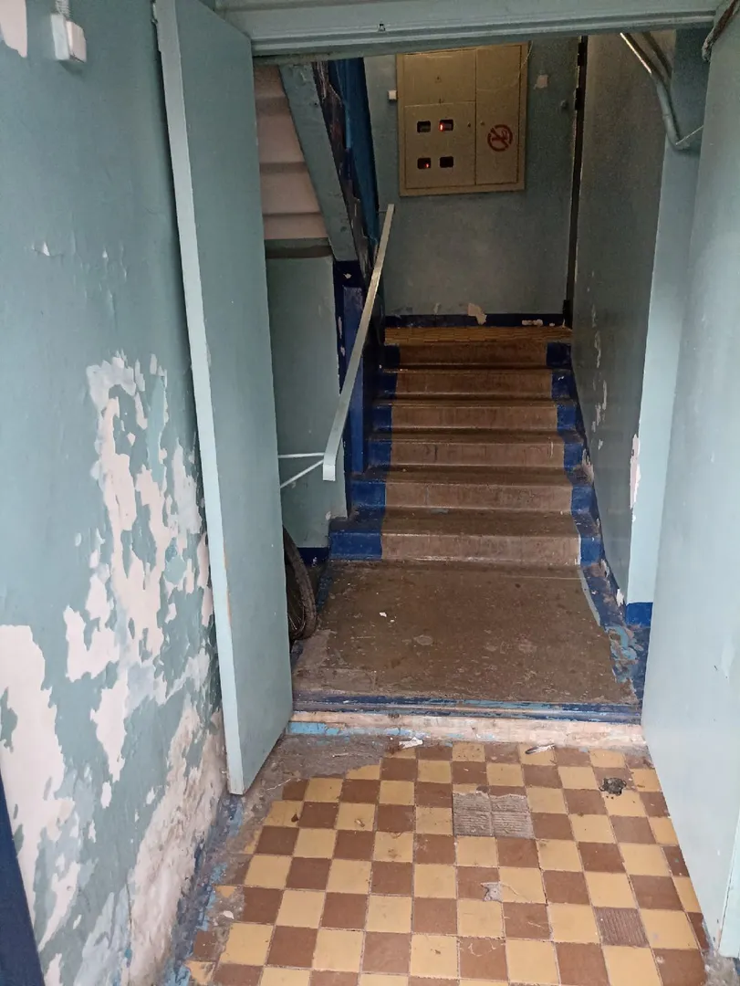 «До четвёртого подъезда ремонт в подъездах сделали, и на этом всё остановилось»