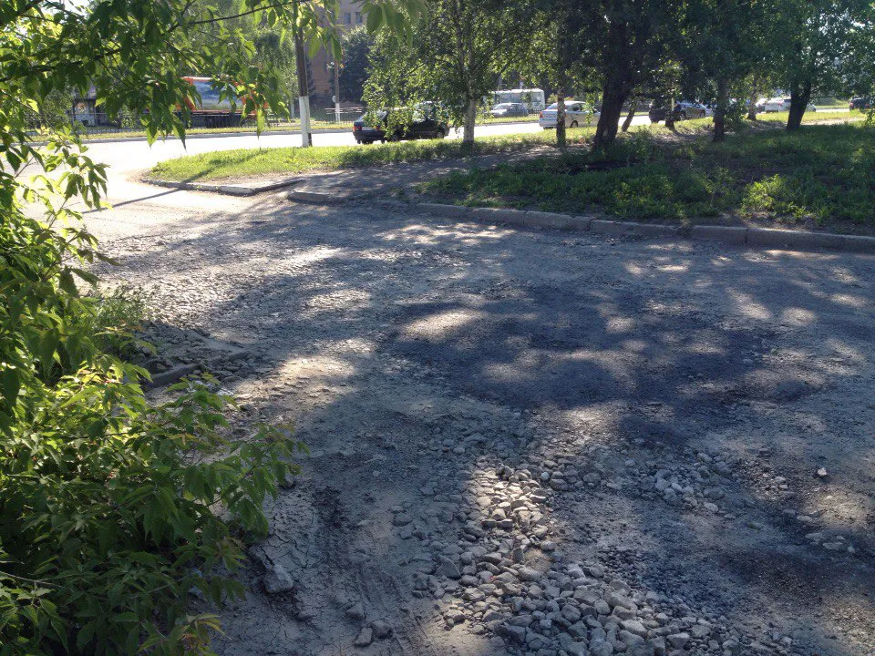Кому в первую очередь должны делать дороги в Нижнекамске?