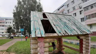 Активисты ОНФ в Нижнекамске составили список опасных детских площадок