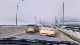 Снегопад парализовал два участка трасс в Татарстане
