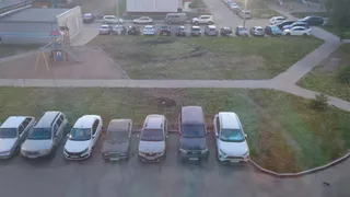 «Во дворе Химиков, 57 скосили траву под корень»