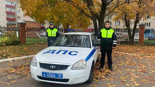 Автоинспекторы Нижнекамска спасли девушку, которая потеряла сознание