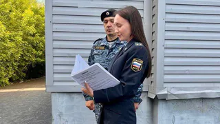 В Татарстане после развода мужчина вопреки решению суда не давал видеться экс-супруге с сыном и дочерью