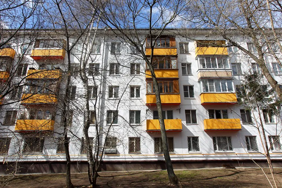 В Татарстане ребенок упал с пятого этажа