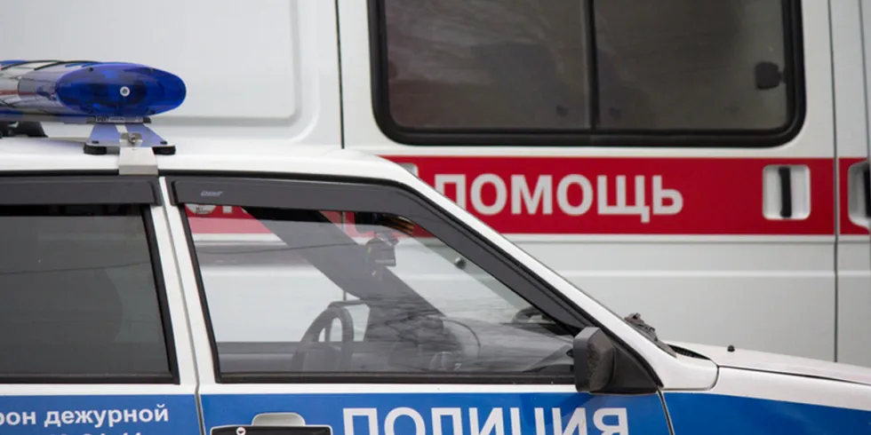 Водитель автомобиля на большой скорости сбил двух женщин