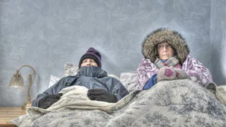 Нижнекамцы ммммерзнут: цифры в квитанциях за ЖКХ астрономические, батареи ледяные