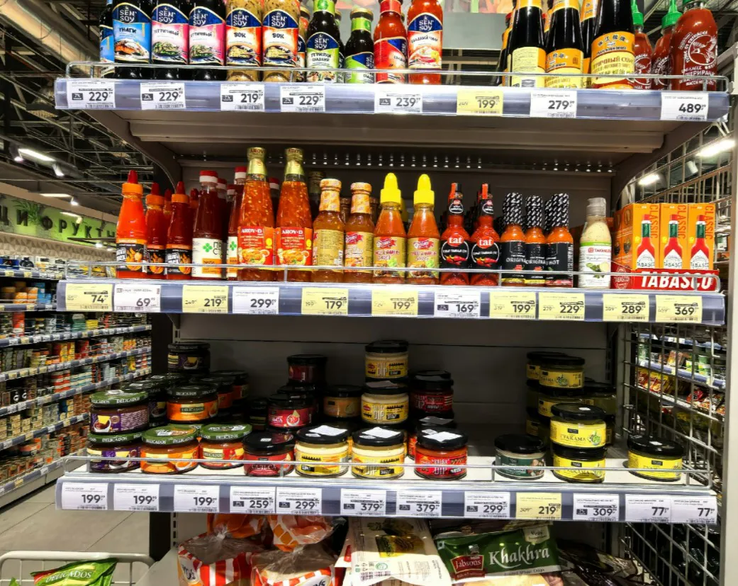 Зашла в "Перекресток" за консервами, а вышла с целым пакетом продуктов: 7 товаров, перед которыми я не устояла